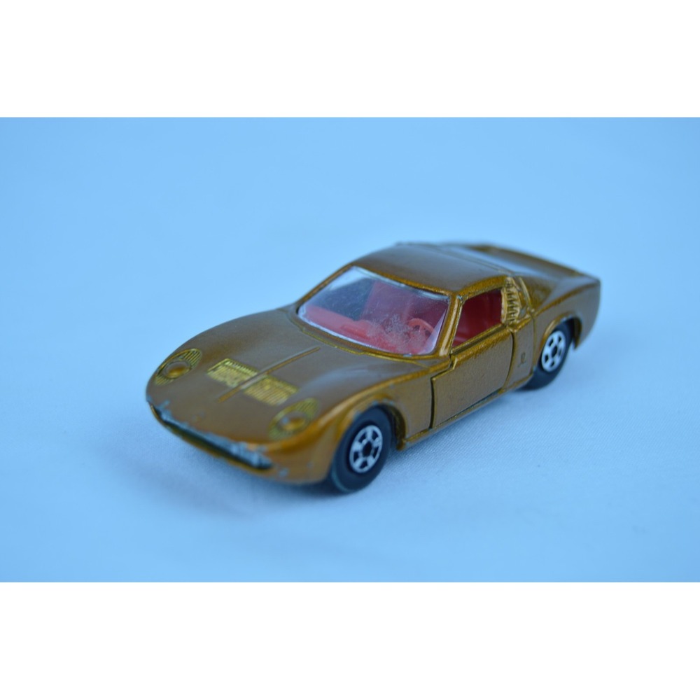 Matchbox 1969 Lesney Superfast Gold Lamborghini Miura 33 w/ Red Interior